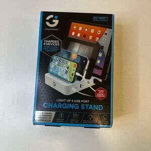 NWT Smart Gear Light Up 4 USB Charging Port